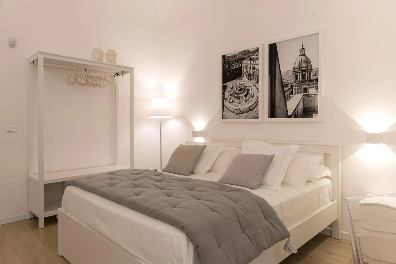 La Home42 Suite Palermo Italy
