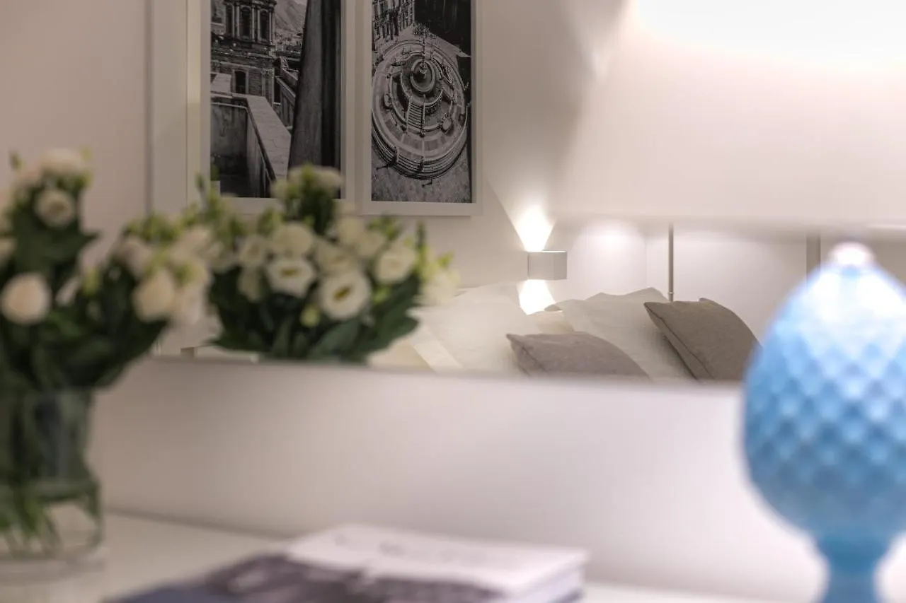 Apartment La Home42 Suite Palermo