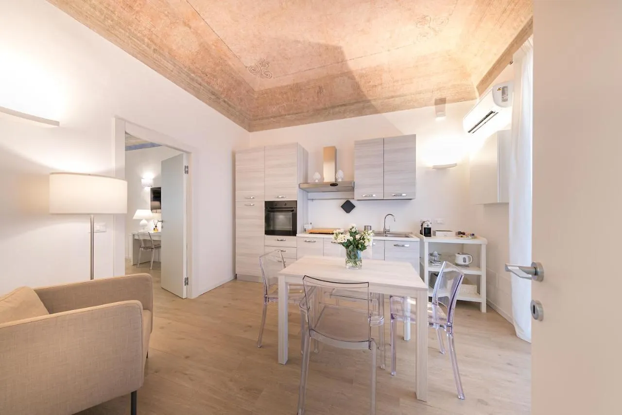 La Home42 Suite Palermo