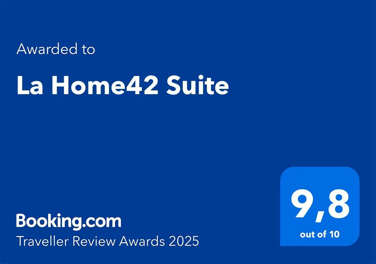Apartment La Home42 Suite Palermo